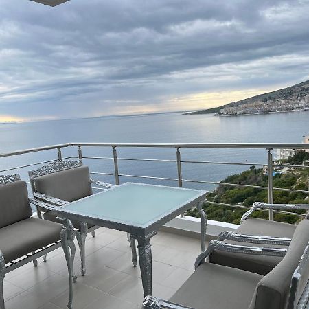 Lorenso Guest House Саранда Екстер'єр фото
