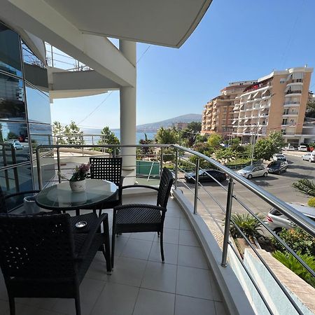 Lorenso Guest House Саранда Екстер'єр фото